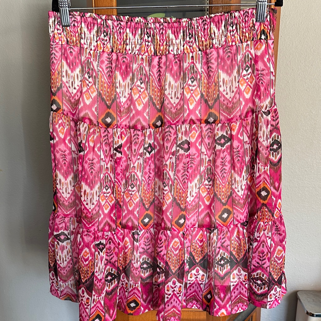 Vintage Vanity Pink Printed Tiered Skirt With Elastic Waist